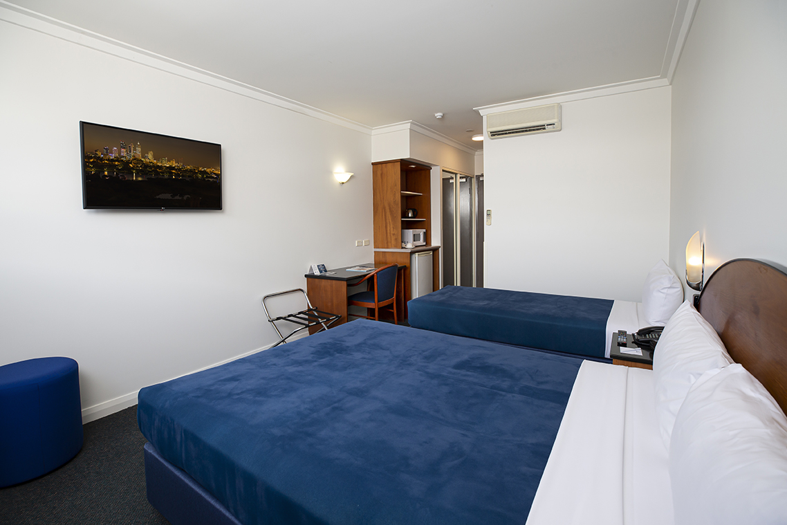 QGB Standard Twin Bedroom Alt View