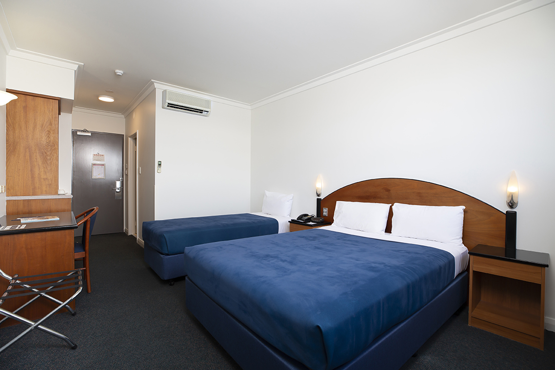 QGB Standard Twin Bedroom